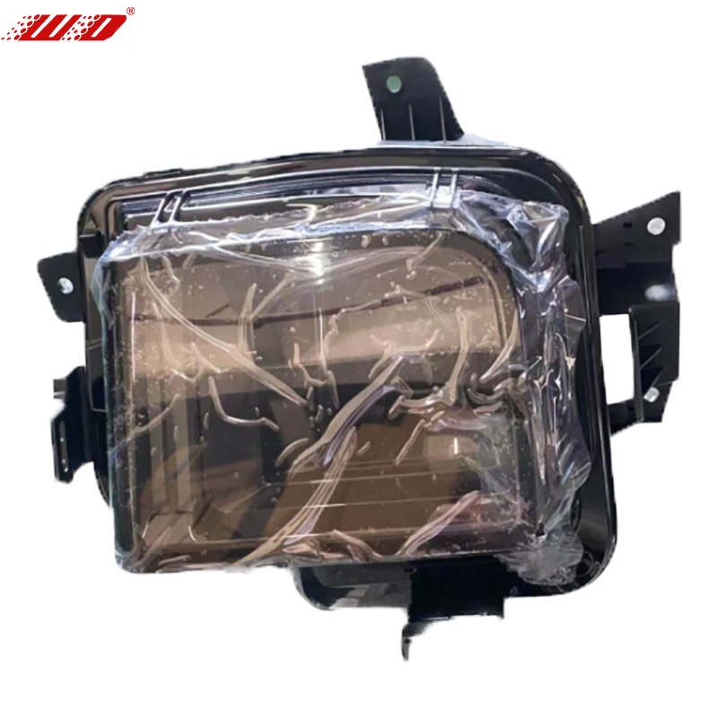 X02-41210015 - Vasen ajovalo (matala kokoonpano) - L8L9 X02-41210016 - Oikea ajovalo (matala kokoonpano) - L8L9